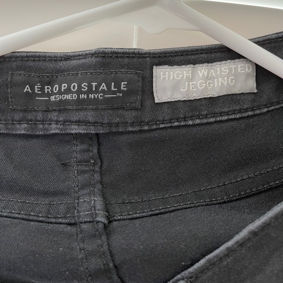 Aeropostale black high wasted jegging - Picture 2 of 2